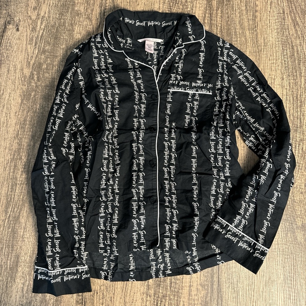 Victoria’s Secret Pajama Top Long Sleeve